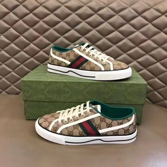 Women's GUCCI GG Tennis 1977 New Ace Sneakers - Picture 1 of 7